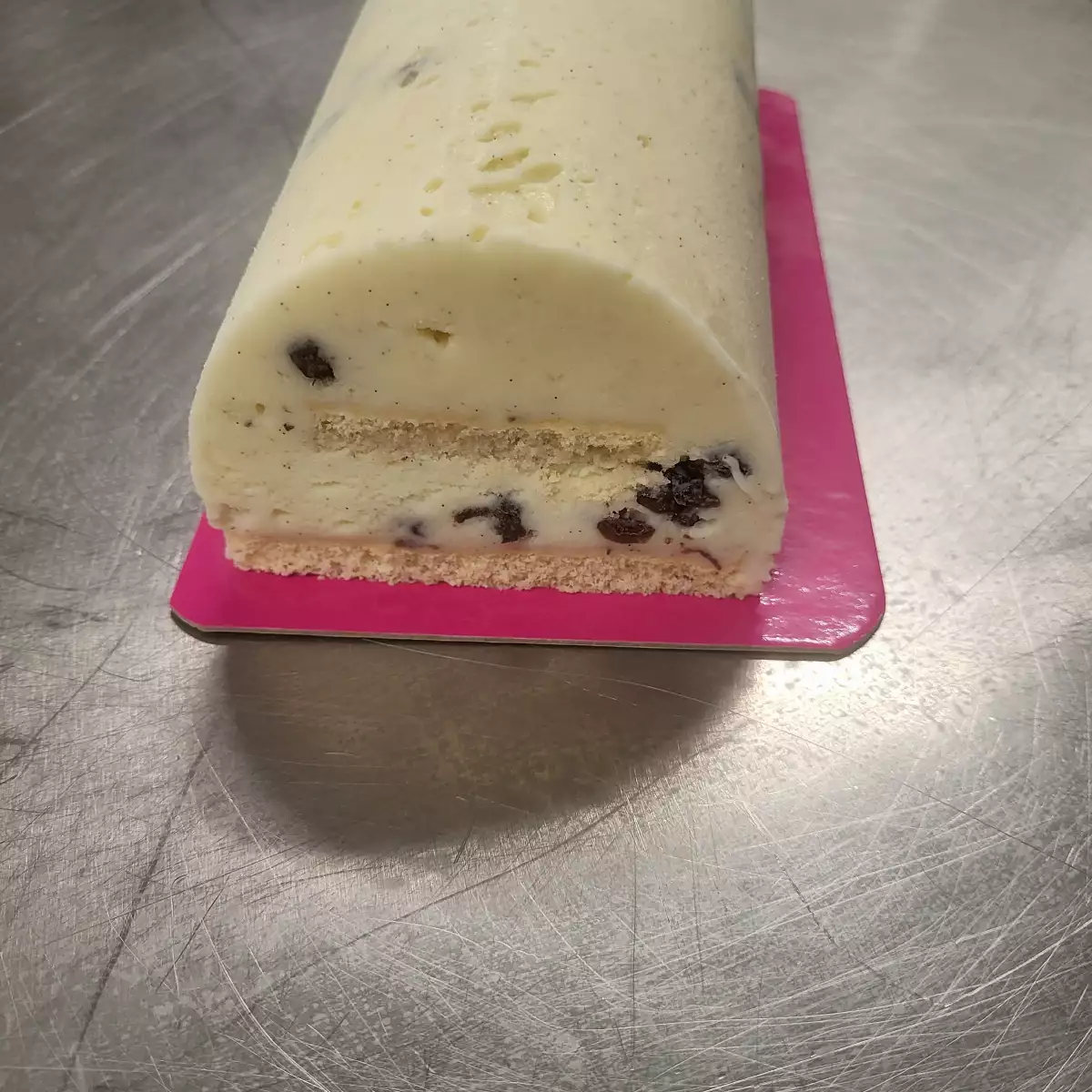 Bûche Omelette norvegienne rhum/raisin 6/8 part